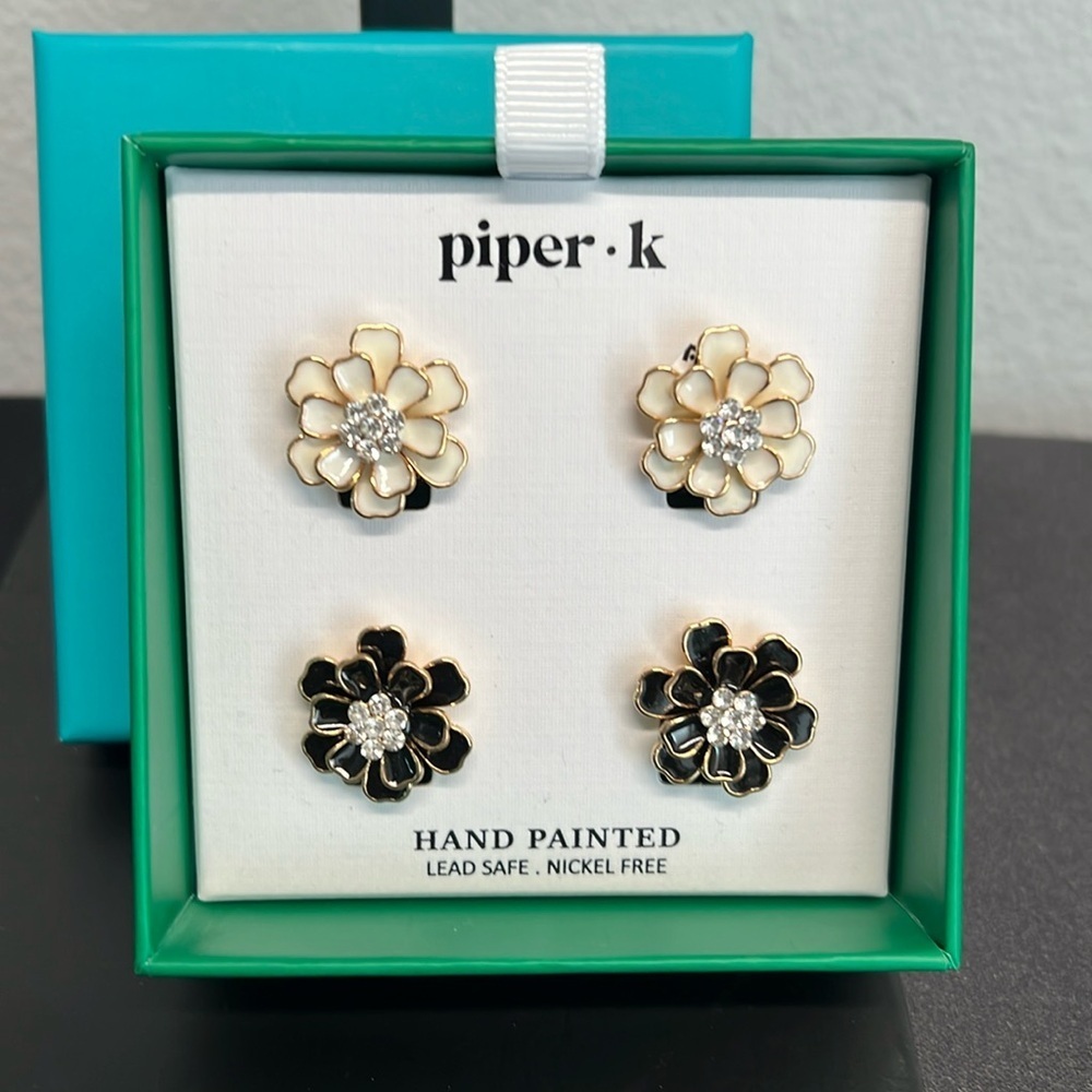 Piper K | Floral Earrings Set
